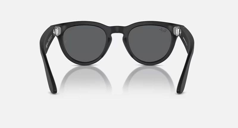 File:Ray-ban meta ai glasses headliner24.jpg
