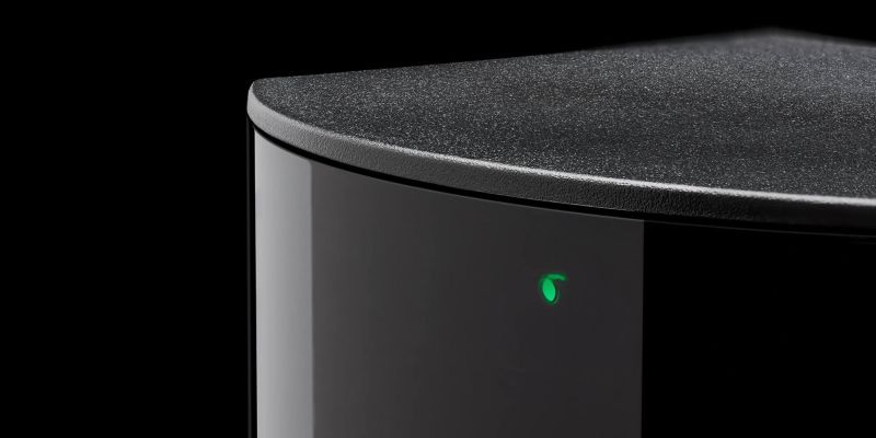 File:SteamVR Base Station 2.0.jpg