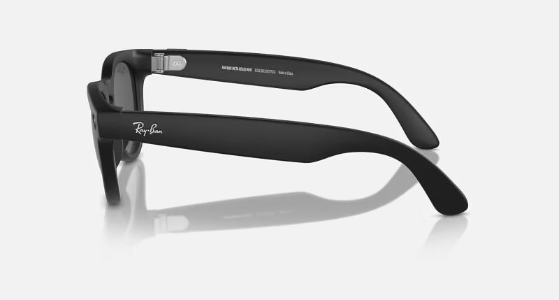 File:Ray-ban meta ai glasses headliner23.jpg