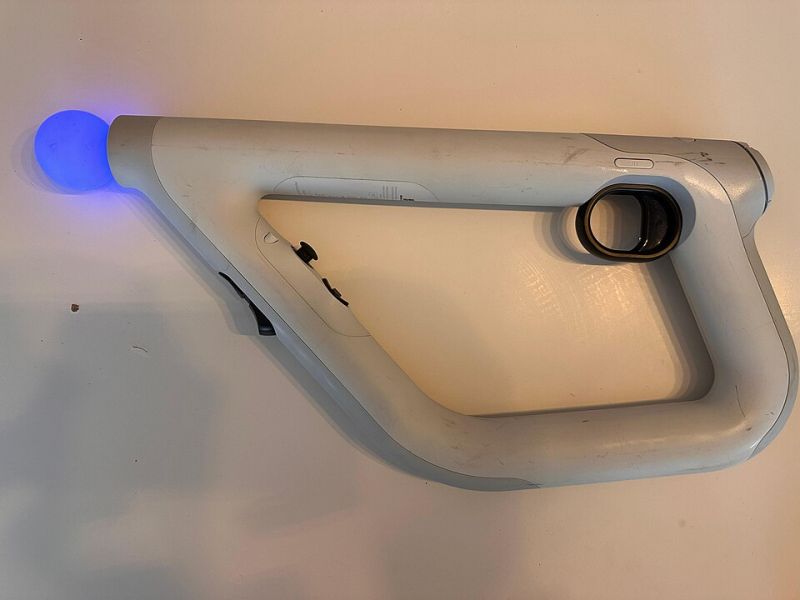 File:PlayStation VR Aim.jpg