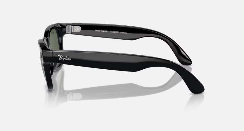File:Ray-ban meta ai glasses warfarer43.jpg