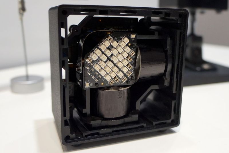 File:Htc vive dk1 beacon1.jpg