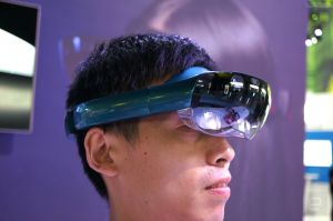 Lenovo daystAR 1.jpg