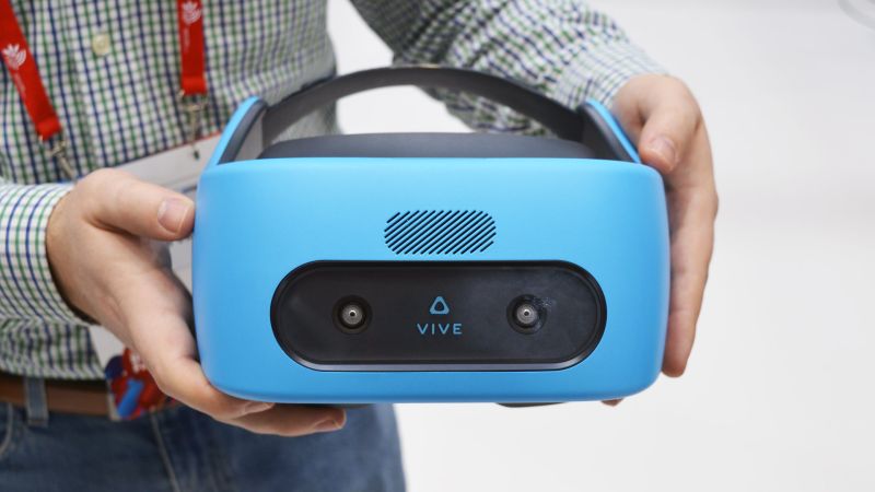 File:Vive Focus.jpg