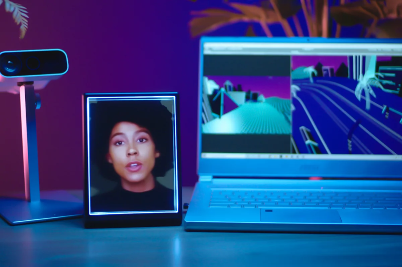 File:Looking Glass Portrait.png