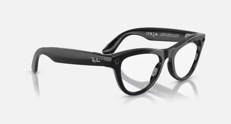 File:Ray-ban meta ai glasses skyler37.jpg